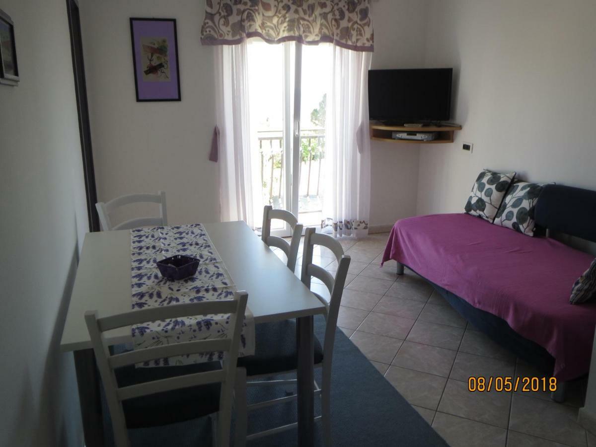 Apartments Jann Krk Town Dış mekan fotoğraf